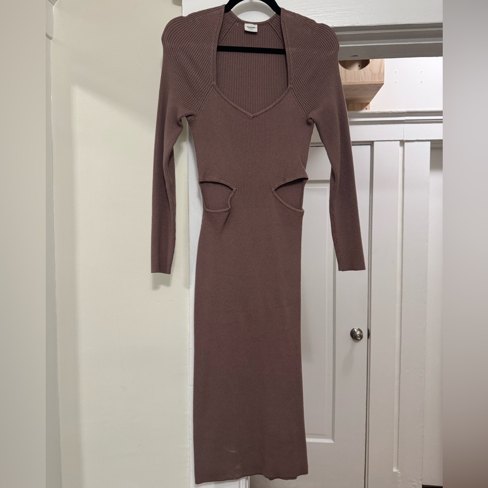 Abercrombie & Fitch Beige Cutout Sweater Midi Dress